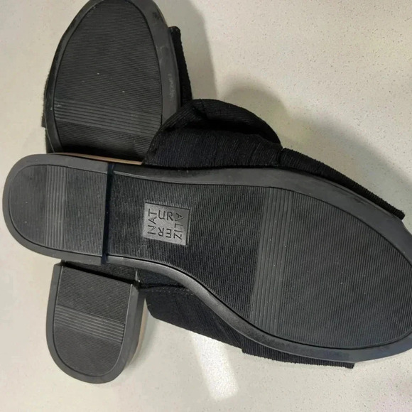Naturalizer Black Linen Flat Sandals Size 10 - Picture 5 of 7